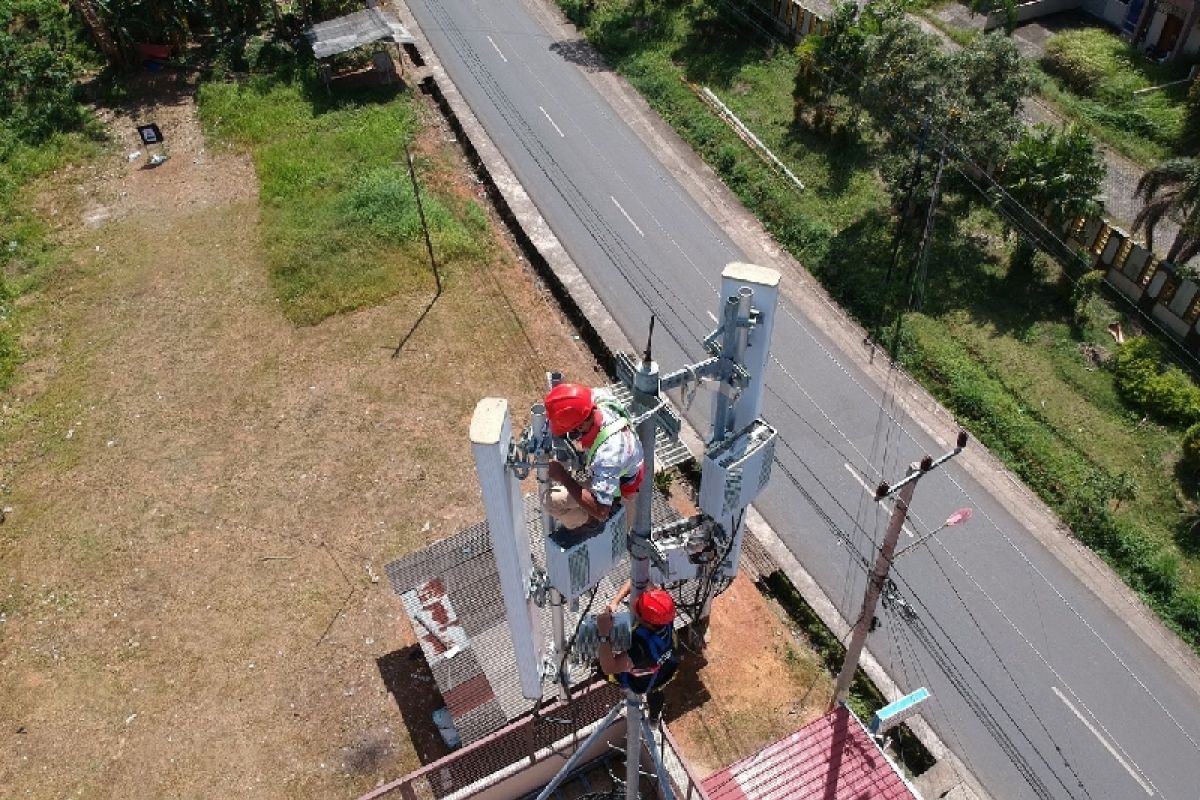 Telkomsel lanjutkan program migrasi jaringan 4G/LTE di Sumbar