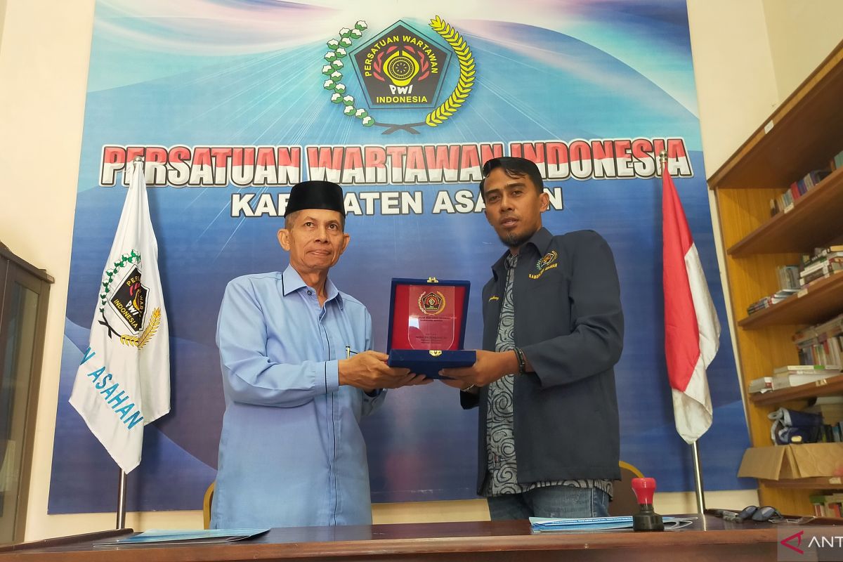 PWI Asahan dan Fakultas Dakwah IAIDU lakukan MoU