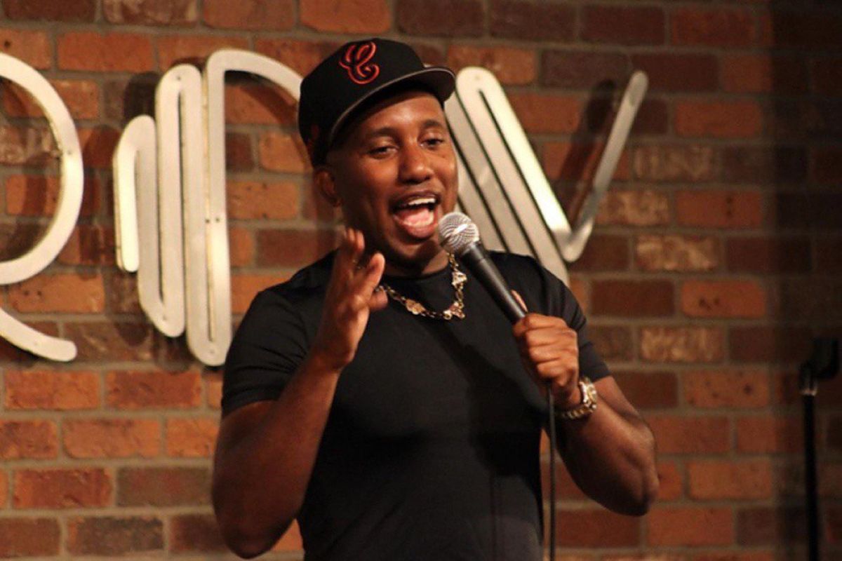 Chris Redd dikonfirmasi mundur dari acara "Saturday Night Live"