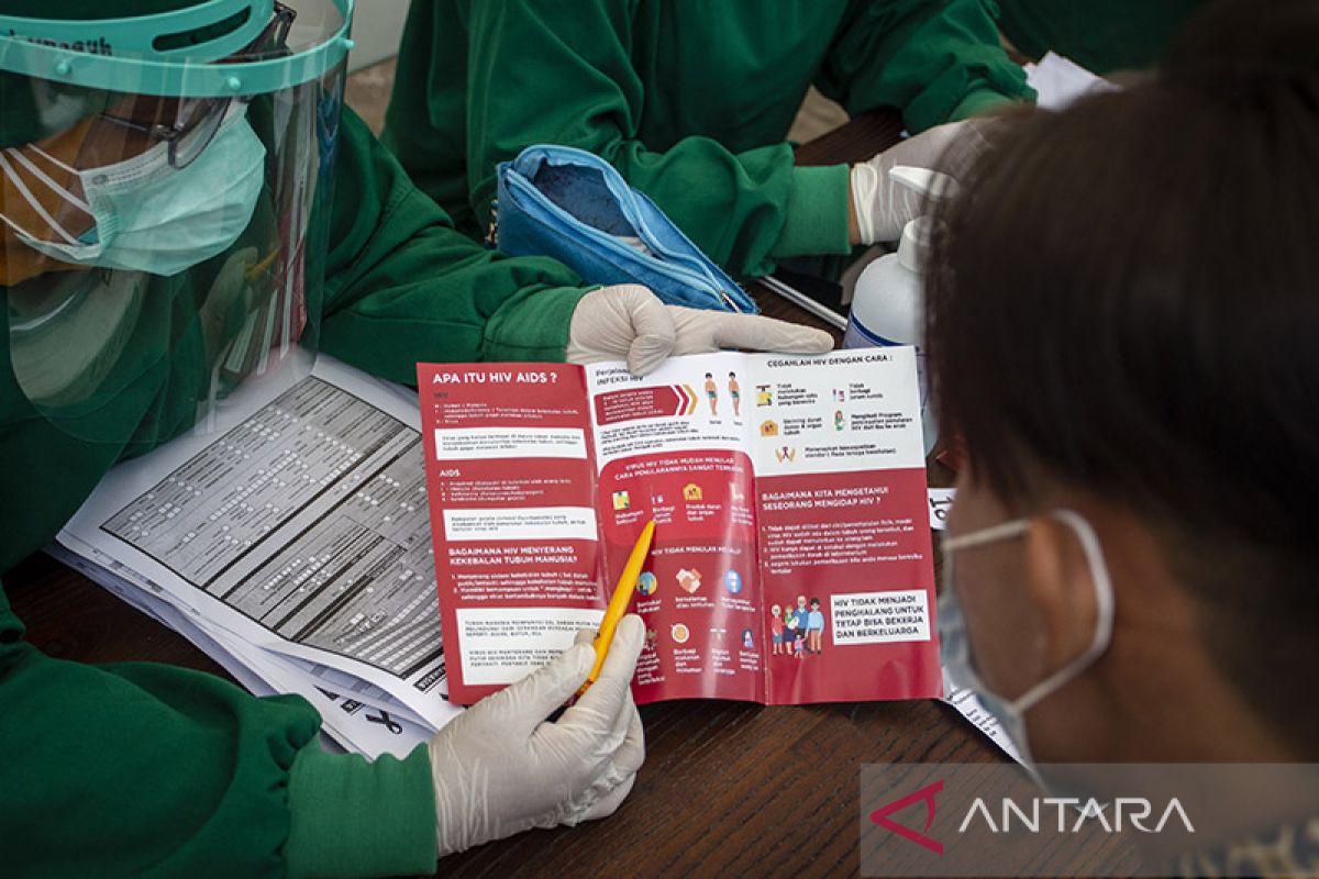 Jakarta expands viral tests to reduce spread of HIV/AIDS