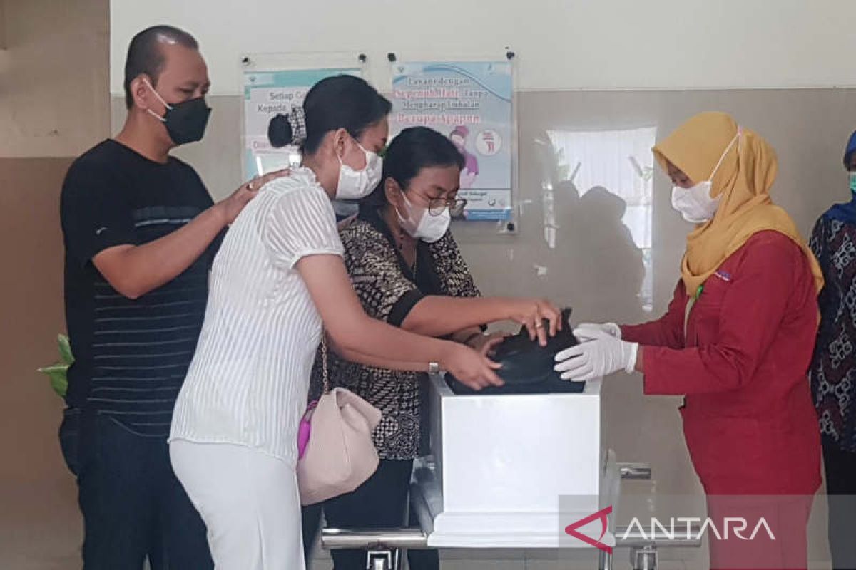 Jenazah PNS terbakar di Semarang diserahkan kepada keluarga