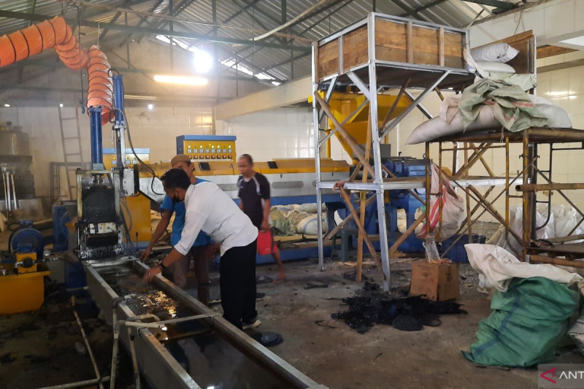 DLHK Kabupaten Tangerang rekomendasi penutupan sementara usaha limbah plastik
