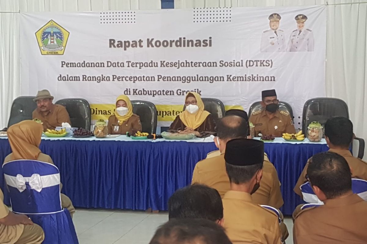 Pemkab Gresik jadikan Bawean percontohan penanggulangan kemiskinan