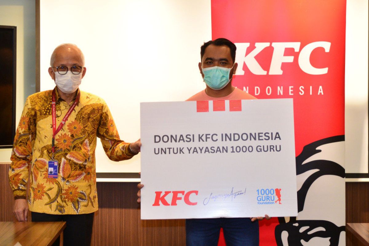 Bantu pendidikan di pedalaman, KFC Indonesia serahkan donasi kepada Yayasan 1000 Guru