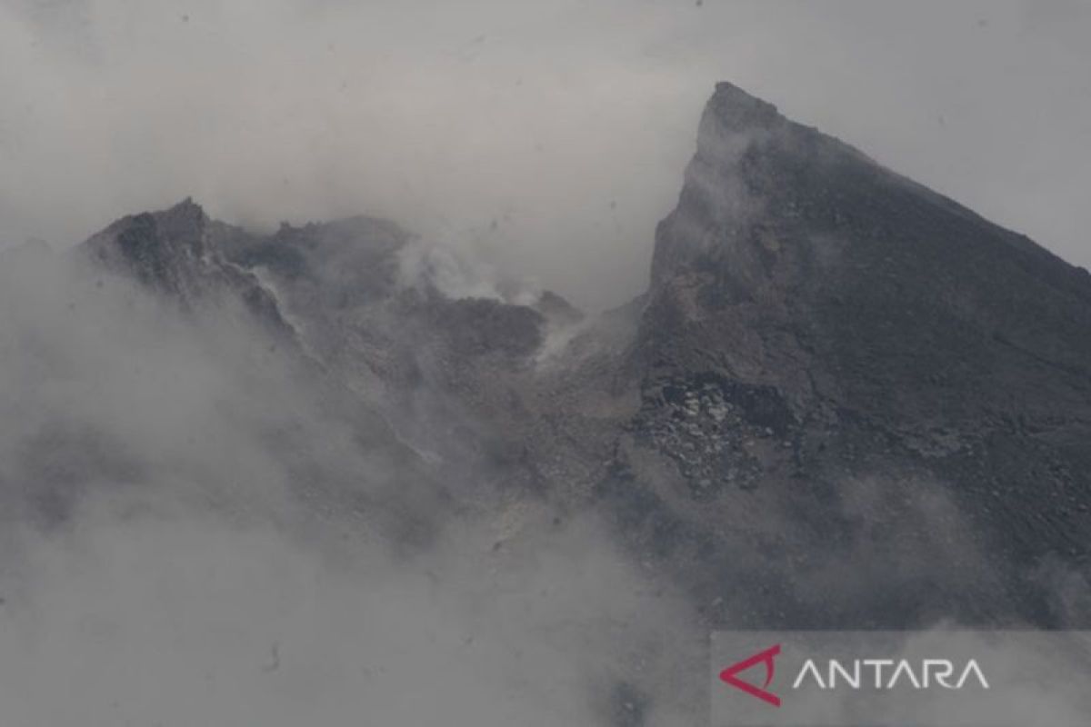 Merapi alami 94 kali gempa guguran