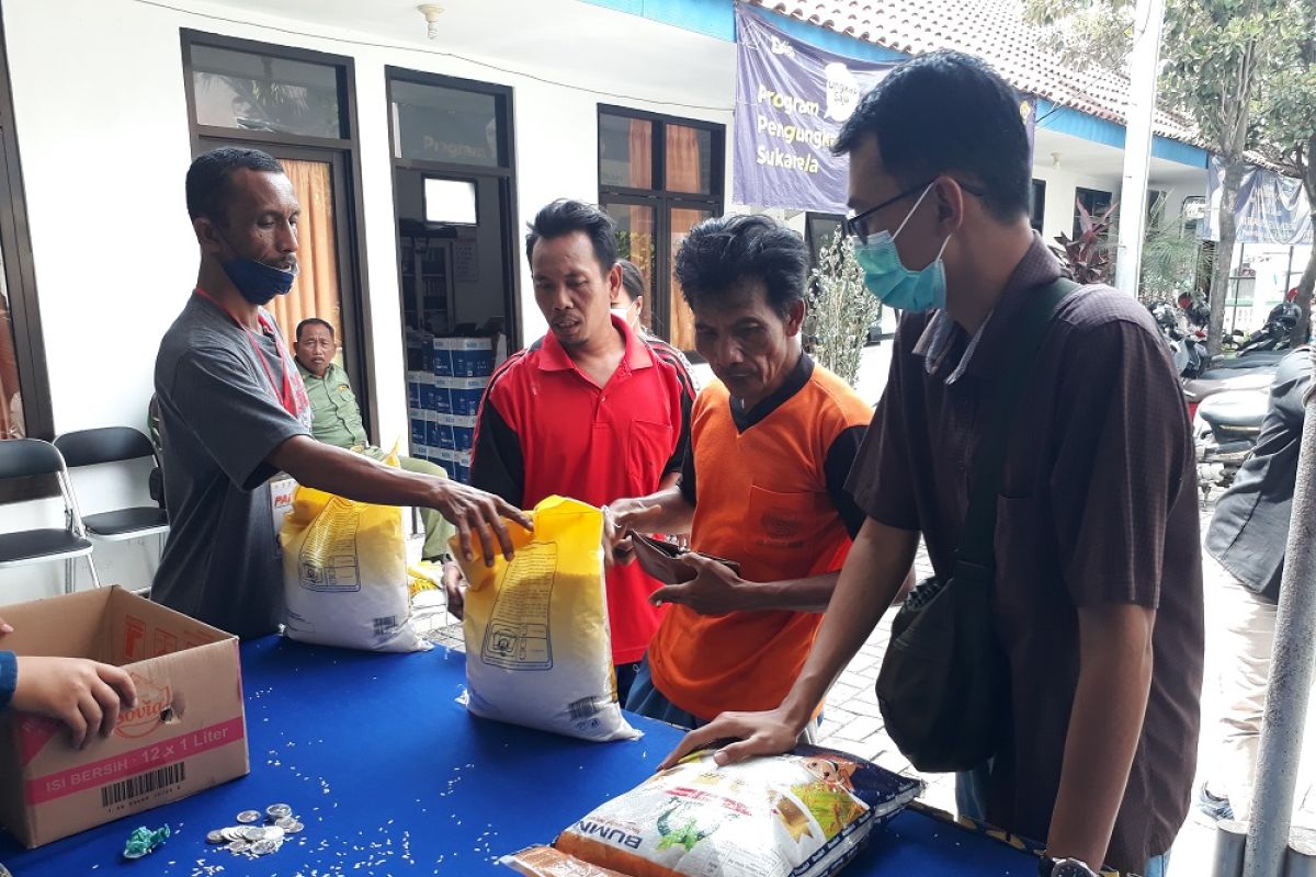 Pemkot Kediri sediakan 12 ton beras untuk operasi pasar