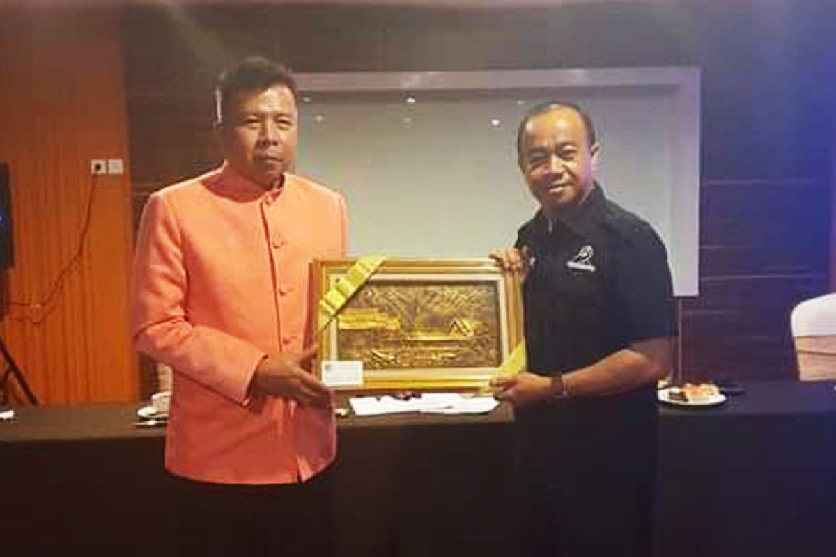 Wakil Gubernur Surat Thani Thailand studi model perkebunan kelapa sawit Seruyan