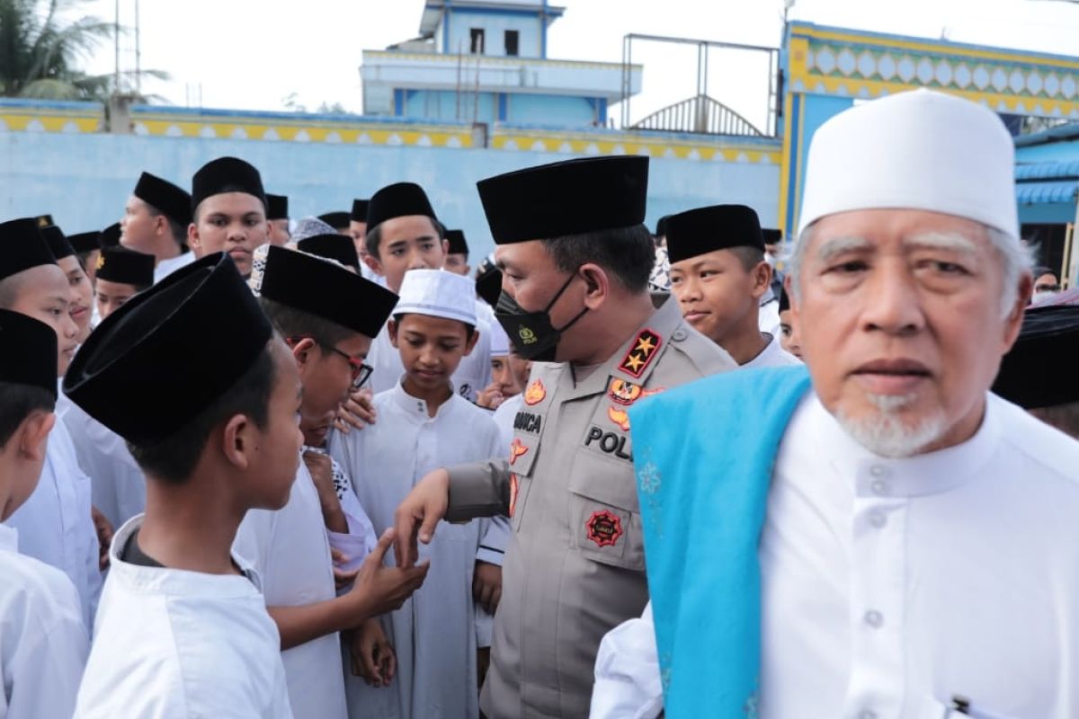 Kapolda Sumut sebut Pondok pesantren lahirkan pemimpin masa depan