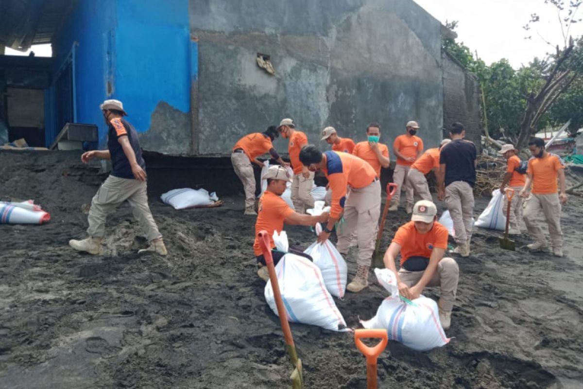 BPBD Mataram menyiagakan logistik bencana jelang musim hujan