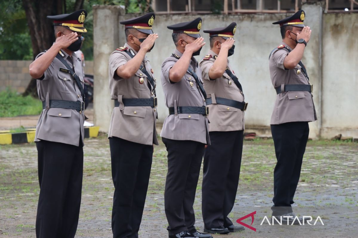 Kapolres Kayong Utara Ingatkan anggotanya bertugas profesional