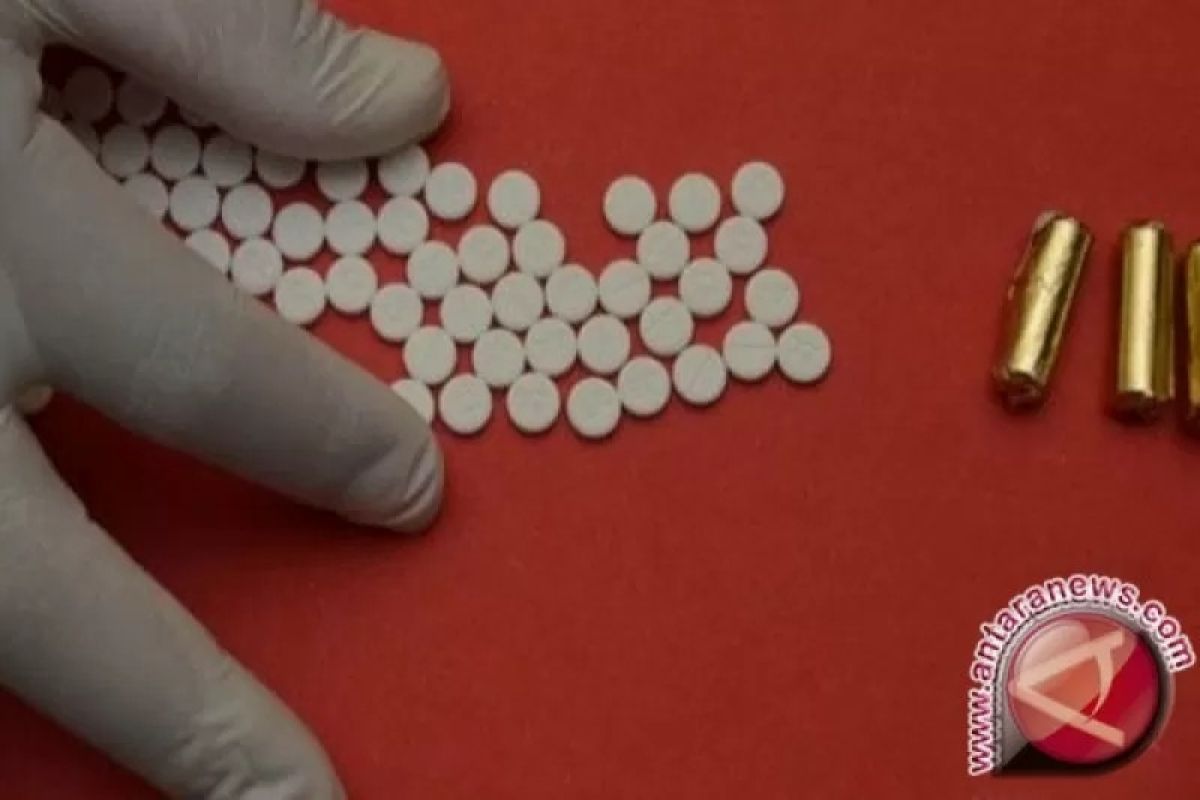 Ditresnarkoba Polda Sulsel tangkap pemilik 8.000 butir obat terlarang kategori daftar G