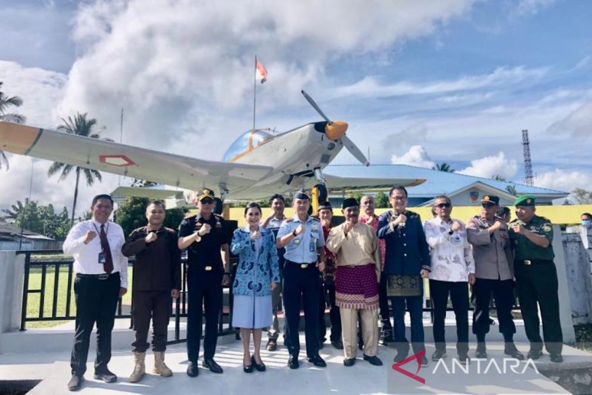 Danlanud Hanandjoeddin Belitung resmikan monumen pesawat AS-202 Bravo