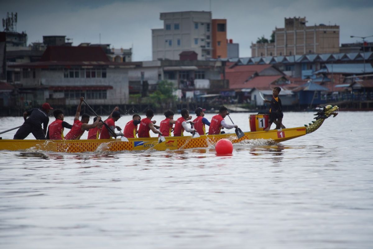 Festival Dragon Boat meriahkan Pesona Kulminasi di Kota Pontianak 2022