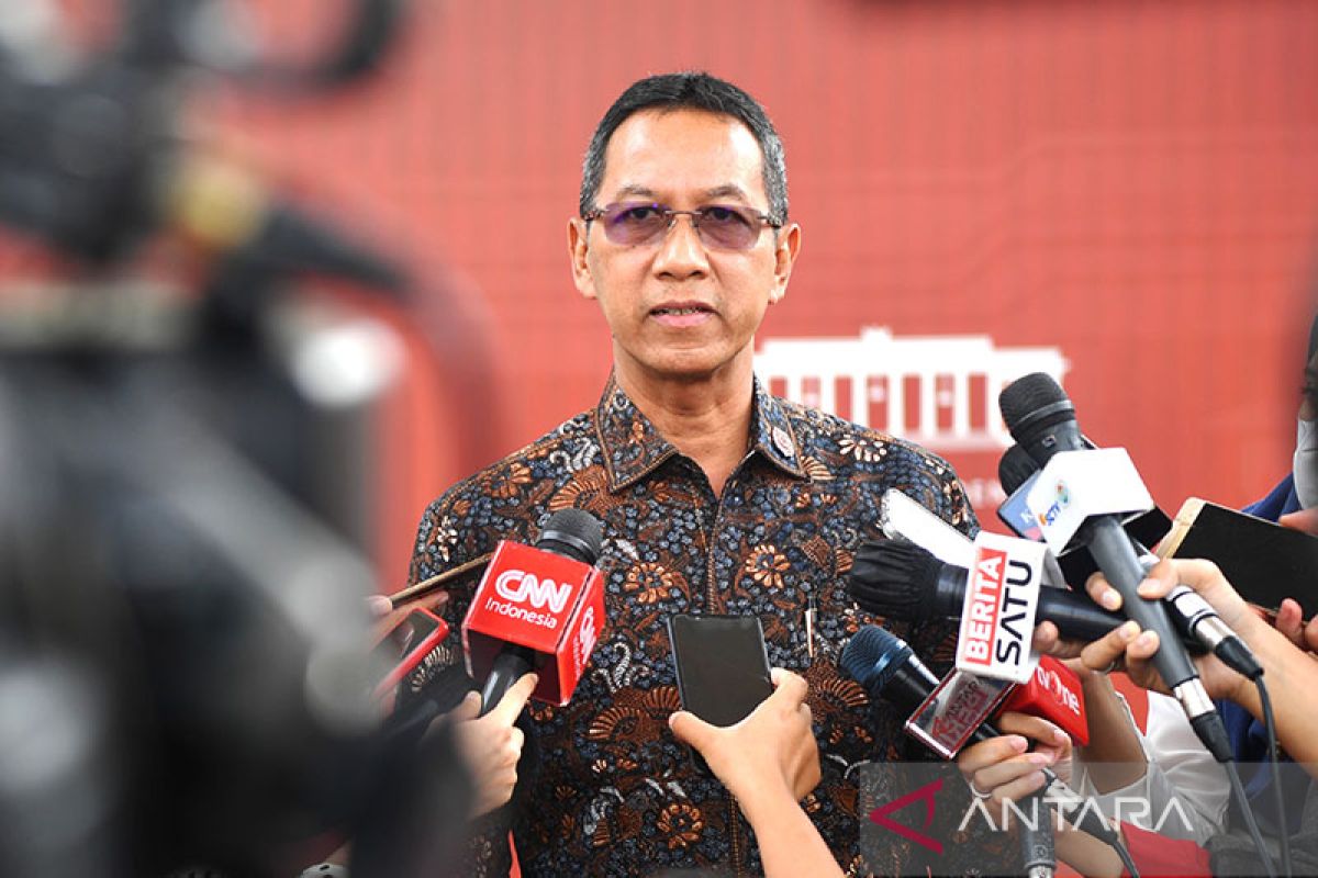 Presiden Jokowi minta Heru Budi atasi persoalan banjir dan macet Jakarta