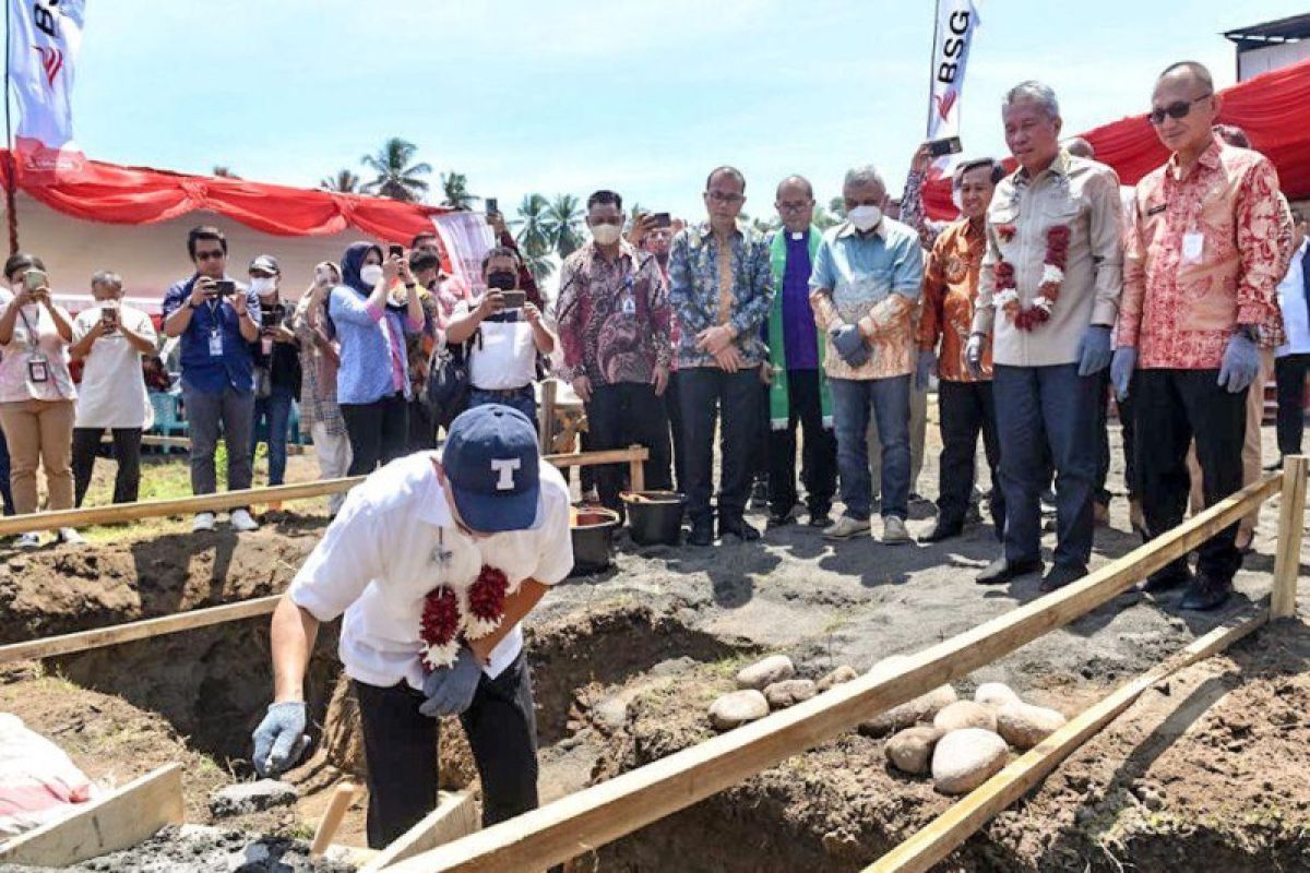 Ministry to build coconut processing production house in S Minahasa