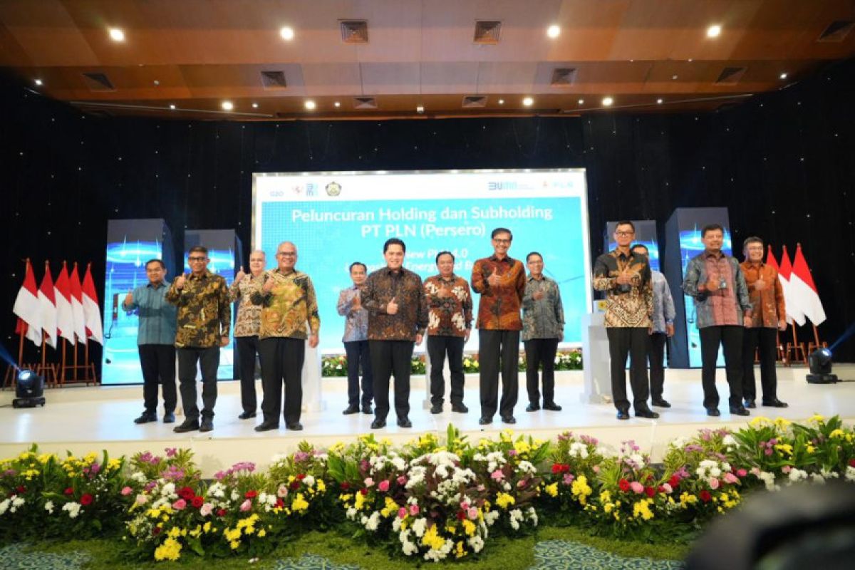 Holding PLN dengan empat sub-holding baru diumumkan Menteri BUMN