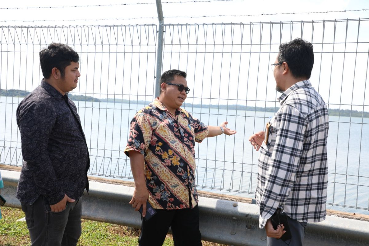 Kementerian ESDM tinjau ketahanan energi listrik Batam