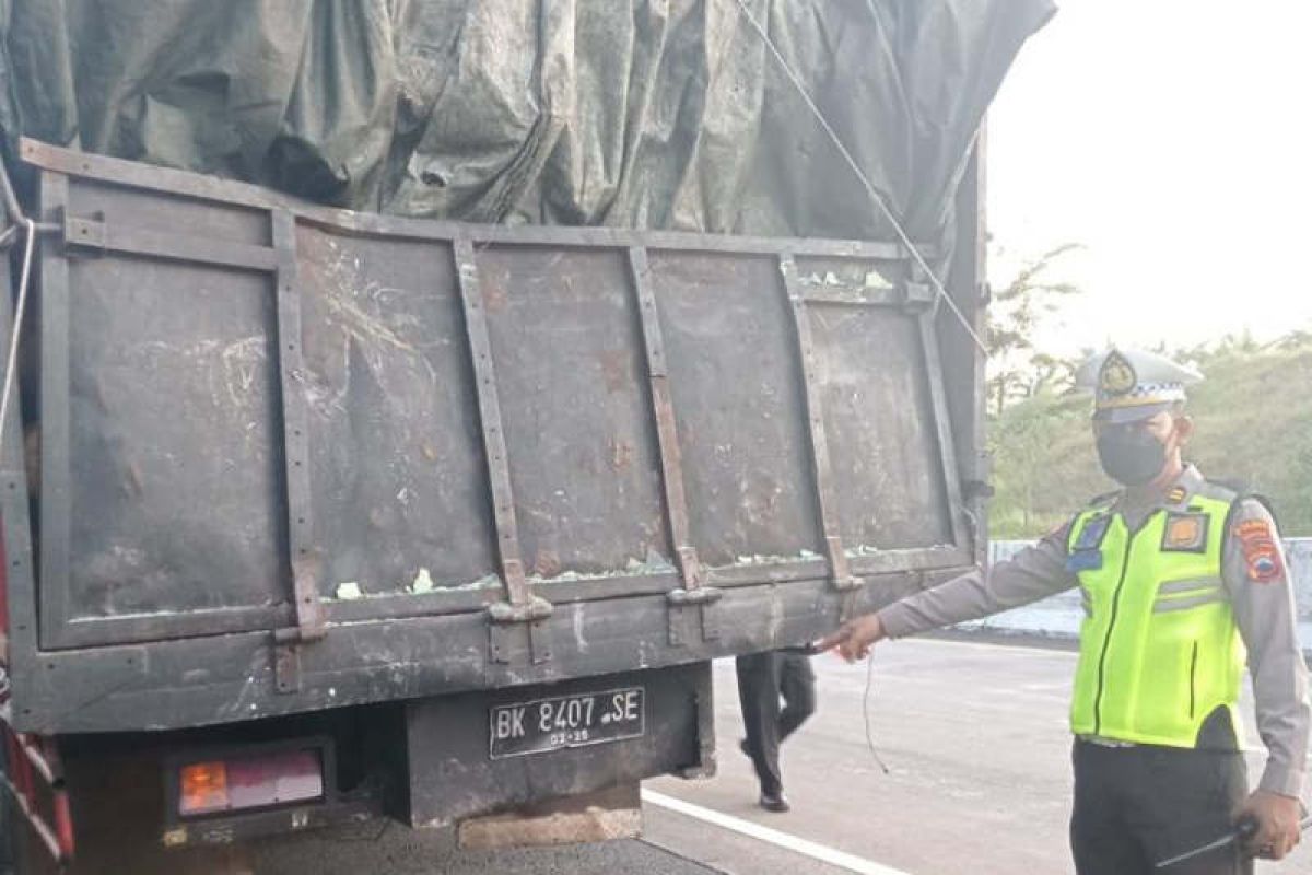 Berikut daftar korban kecelakaan minibus di tol Semarang-Solo