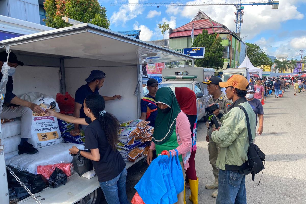 Perum Bulog Maluku salurkan 1.431 ton beras program stabilisasi harga, begini penjelasannya