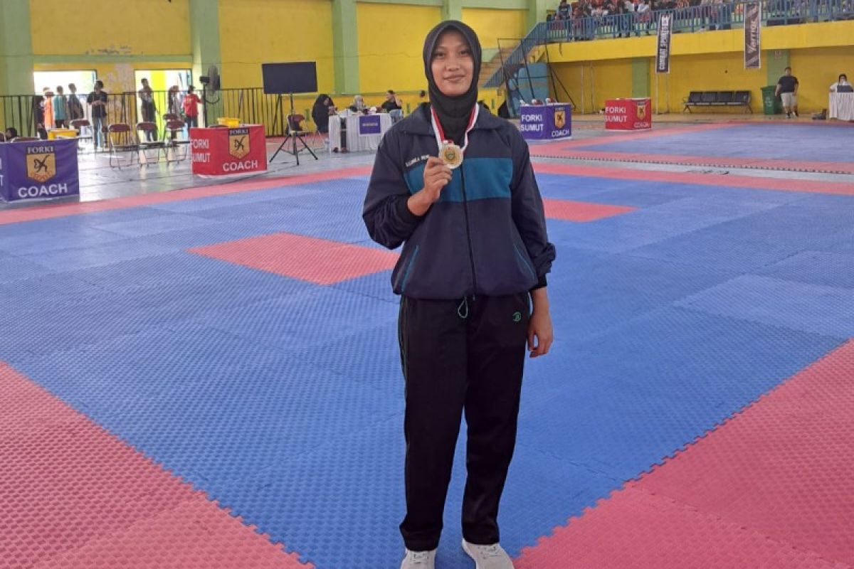 Buktikan sukses cetak SDM berkarakter, Mahasiswi Polbangtan Medan raih prestasi di kejurda karate  Sumut