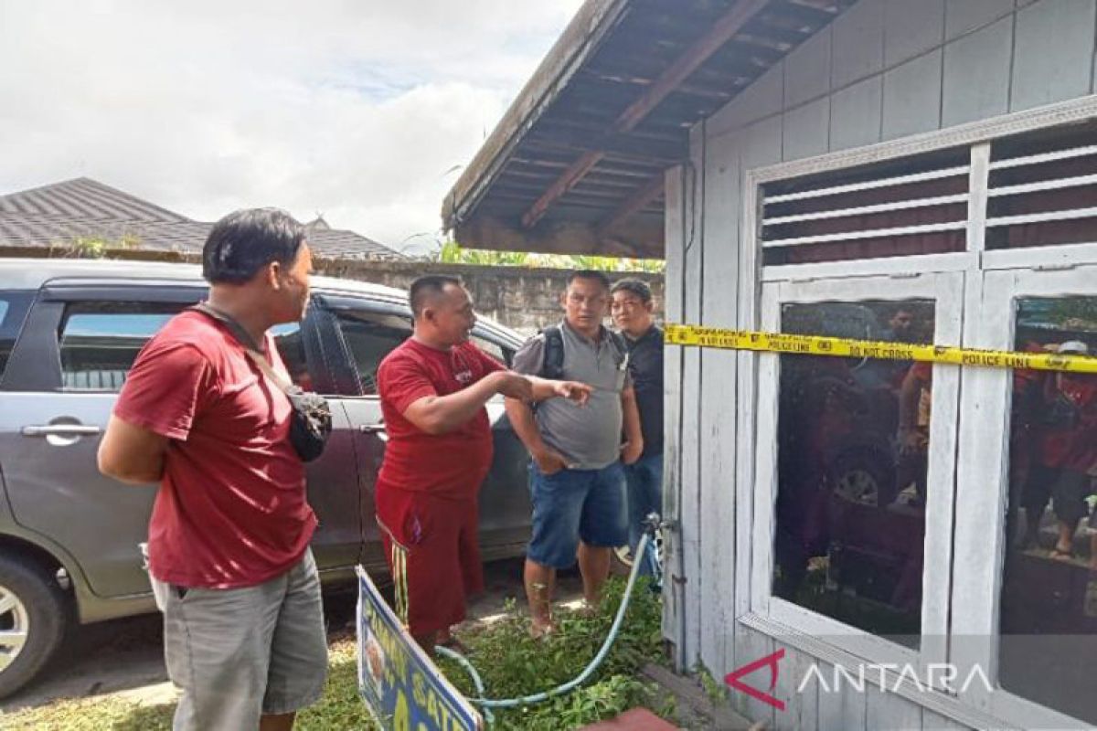 Polisi selidiki pembunuhan suami istri di Palangka Raya
