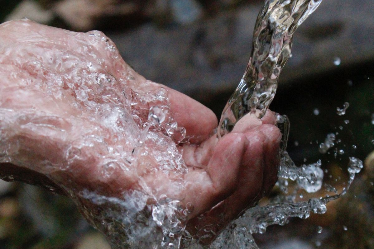 Kalteng targetkan realisasi akses air minum layak capai 100 persen