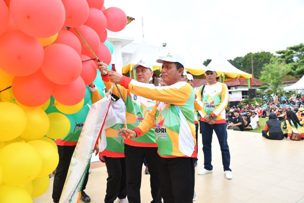 Sempena HUT Kepri, BRK Syariah tasyakuran dan bersepeda ceria