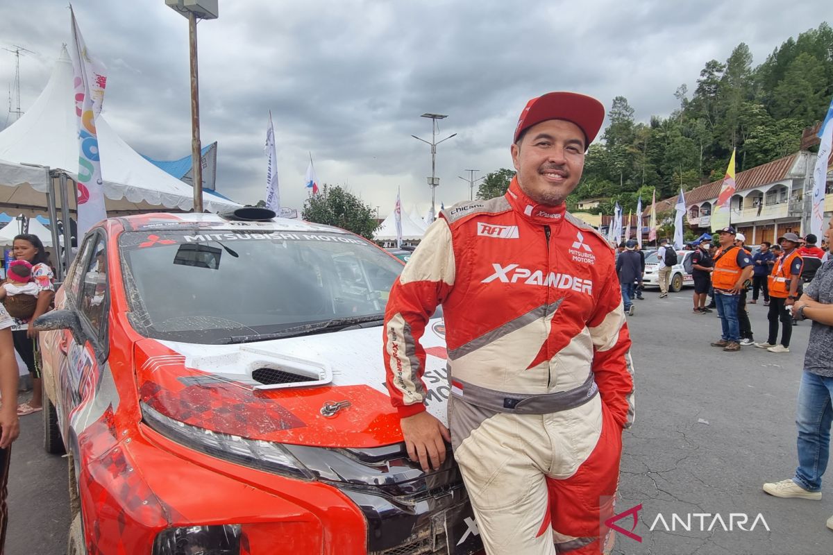 Rifat Sungkar menangi Reli Danau Toba 2022