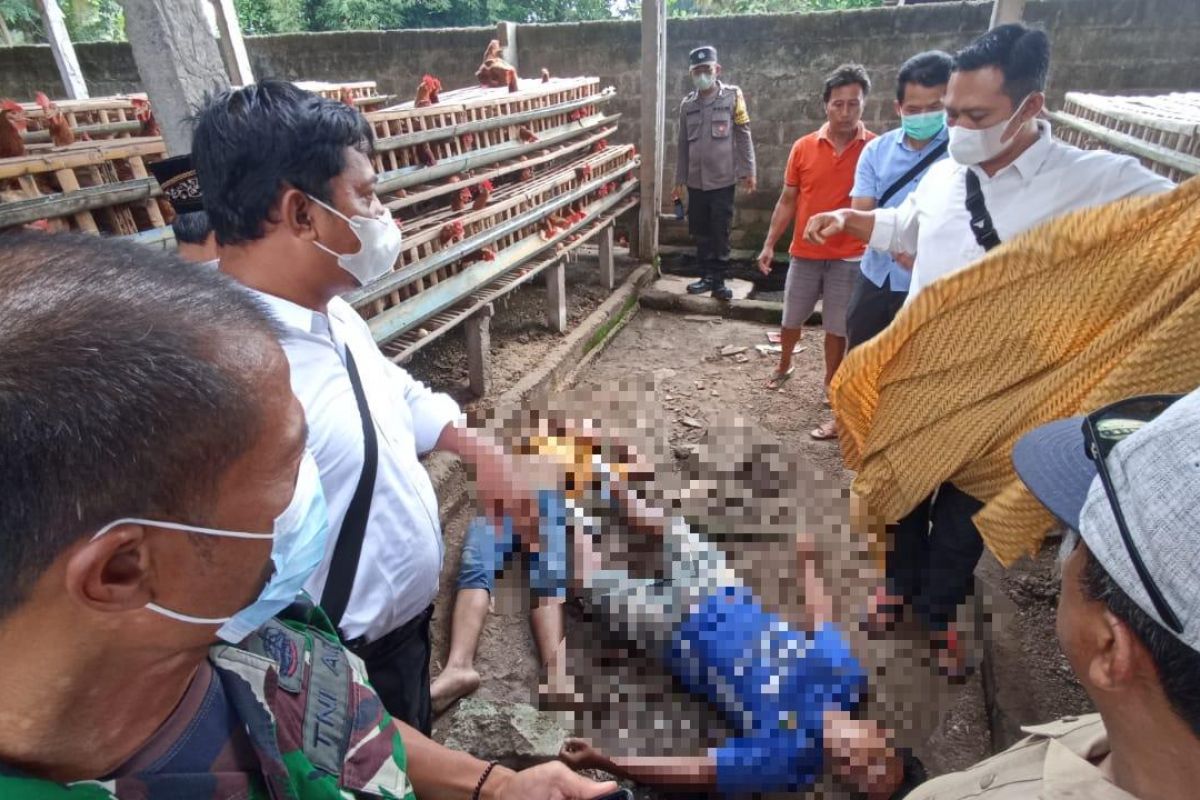 Polisi Blitar tangani dua warga meninggal diduga tersetrum listrik