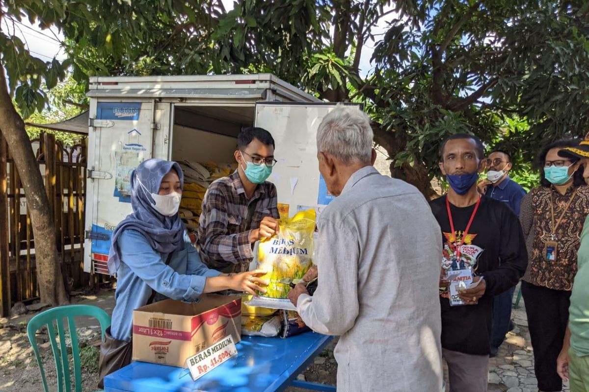 Operasi pasar gelaran Bulog Kediri diharapkan jaga stabilitas harga