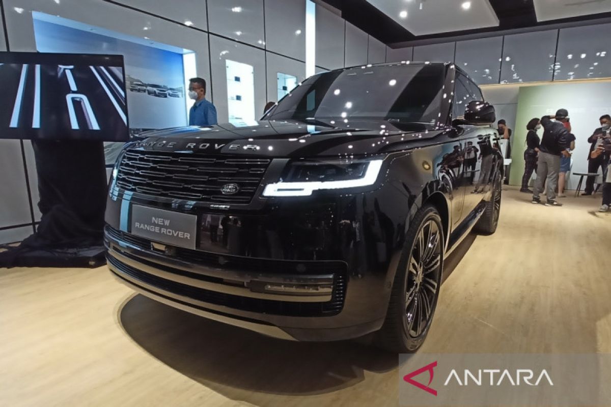 Range Rover terbaru meluncur di Indonesia, harga mulai Rp5,9 miliar