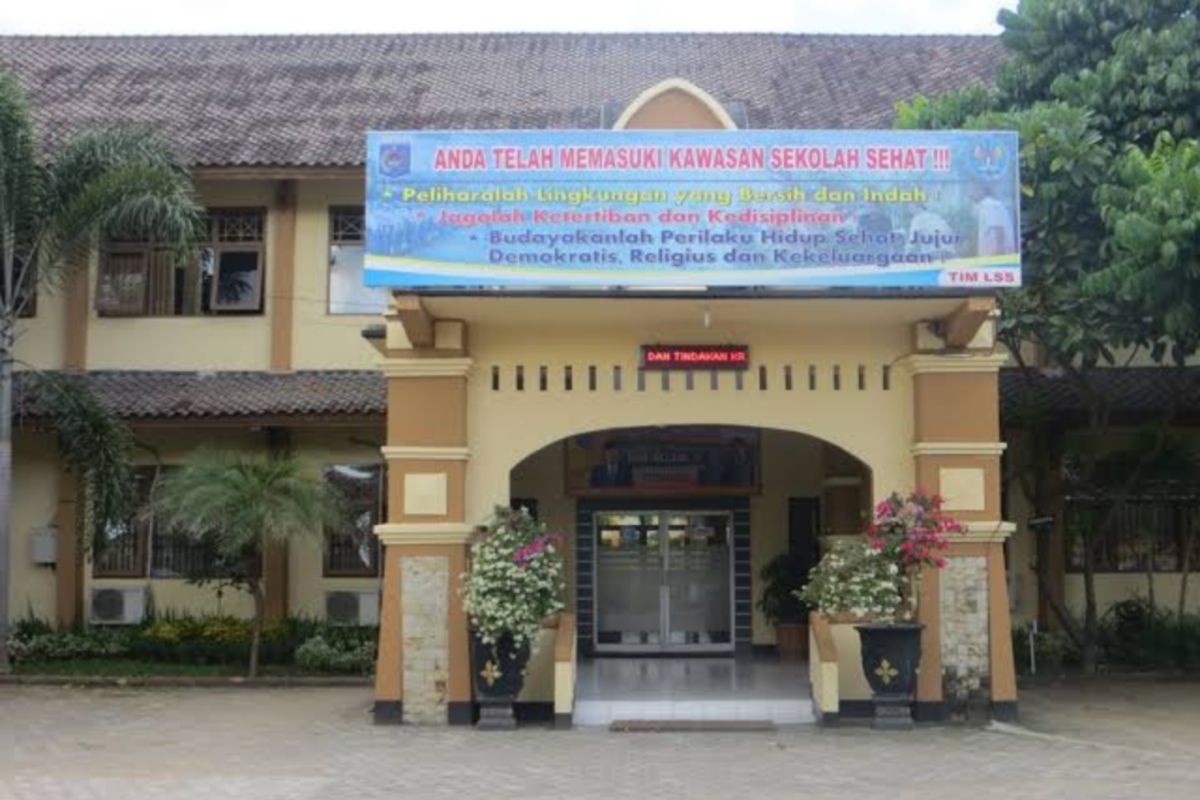 SMAN 2 Mataram dukung razia bolos sekolah