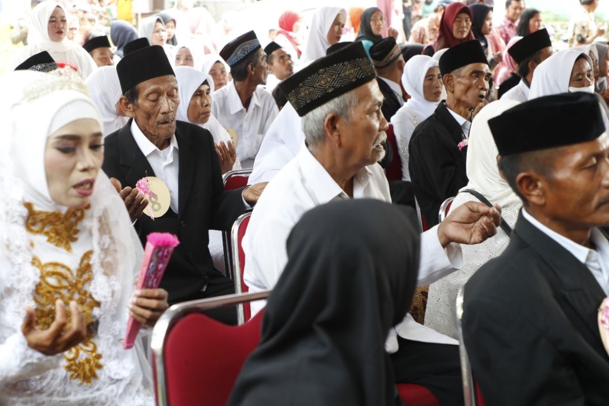 Pemkab Bogor fasilitasi 31 pasangan siri lakukan isbat nikah