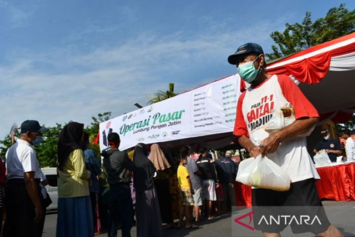 Operasi Pasar Lumbung Pangan Jatim menyasar dua lokasi di Kota Madiun