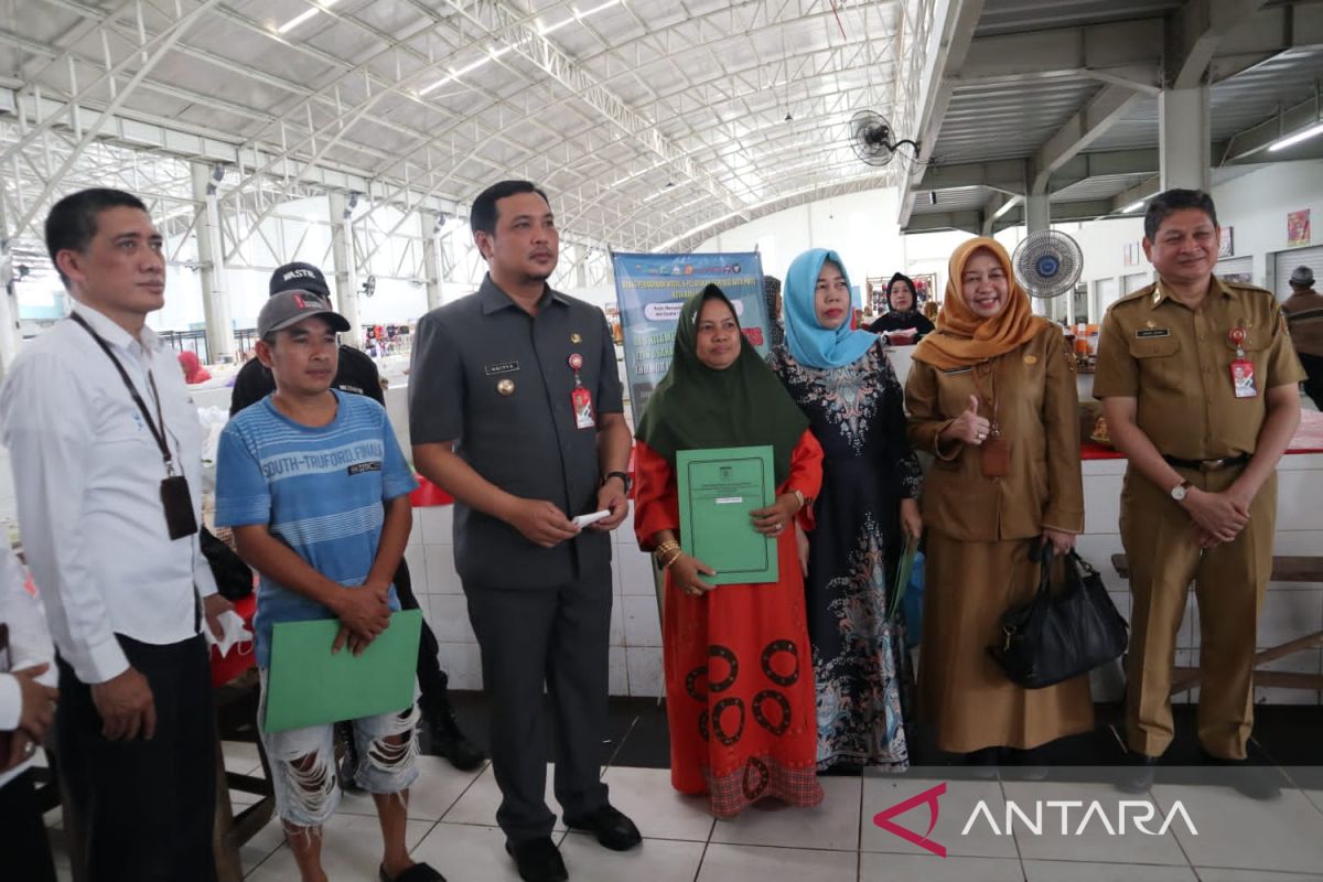 Aditya resmikan kantor kas Bank Kalsel di Pasar Bauntung