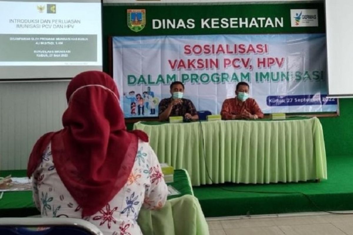 Dinkes Kudus gelar imunisasi kanker serviks untuk siswi kelas V SD