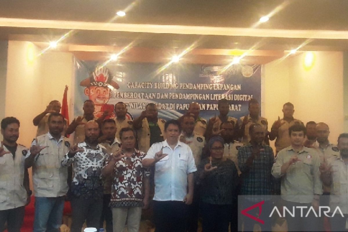 Pemuda pendamping lapangan orang asli Papua harus melek digital