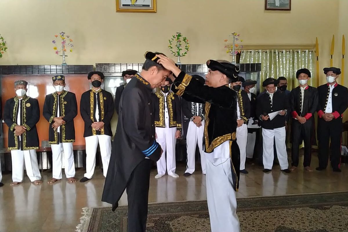 Jokowi mendapat anugerah gelar adat Kesultanan Ternate