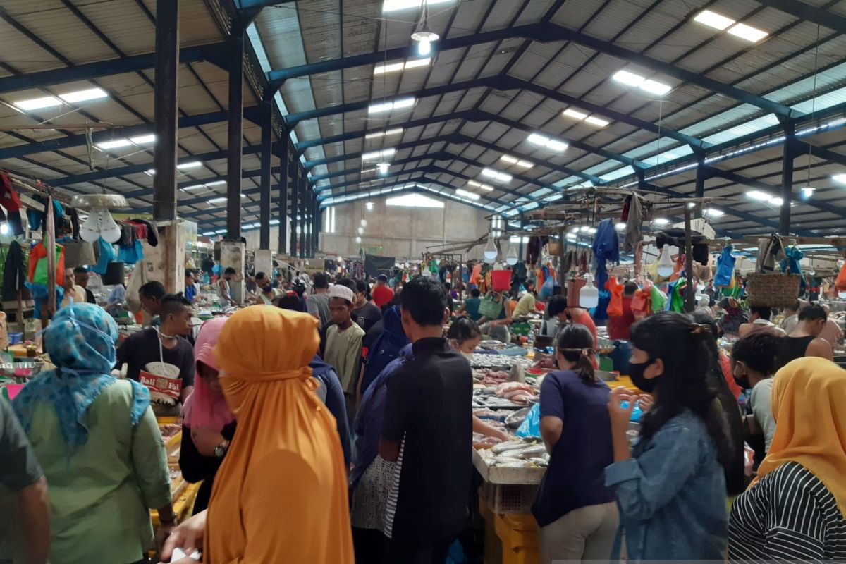 BPS sebut harga barang kebutuhan masyarakat Kepri relatif stabil