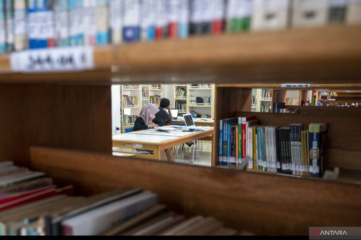 Dinas Perpustakaan Palu  bantu pengelolaan perpustakaan sekolah