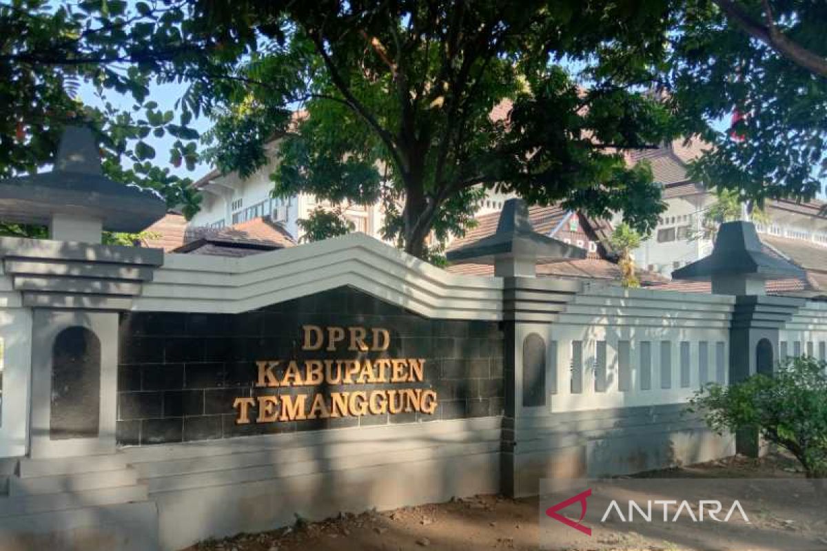 Anggota DPRD Temanggung minta Dinsos mengecek usulan penerima bansos