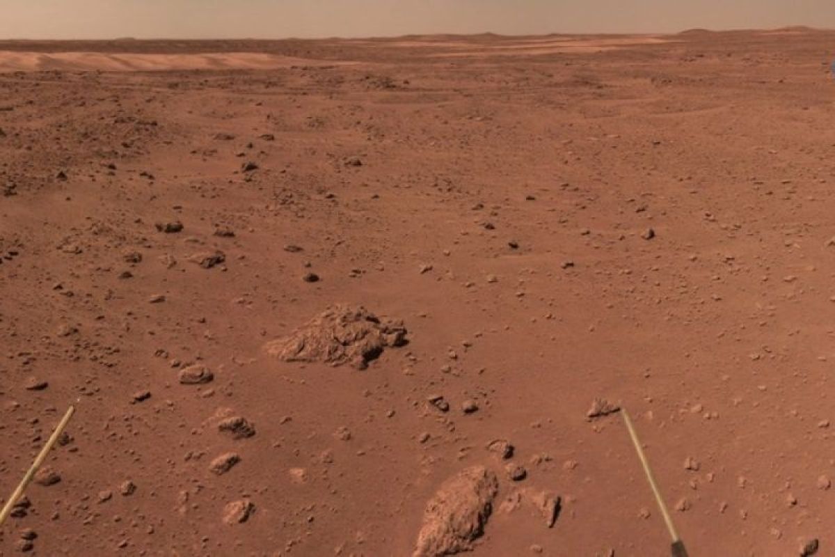 Radar penjelajah berhasil ungkap subpermukaan Mars yang kering dan berlapis