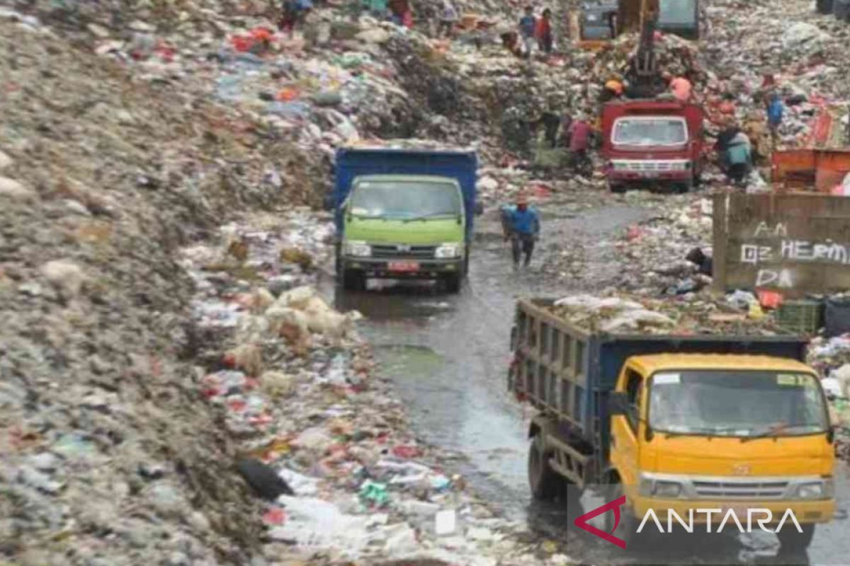 DPRD Bekasi siap bahas Raperda Pengelolaan Sampah fokus pada persoalan