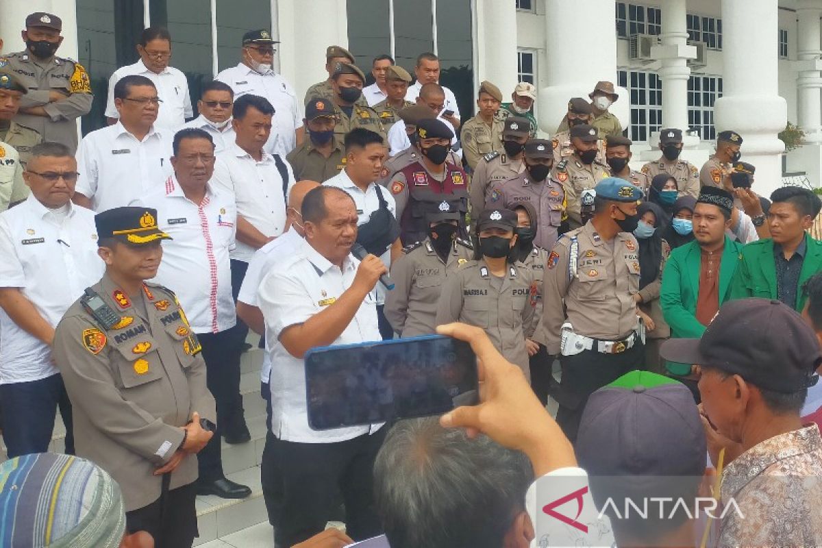 Wabup Asahan turunkan tim selesaikan persoalan jalan diputus perusahaan