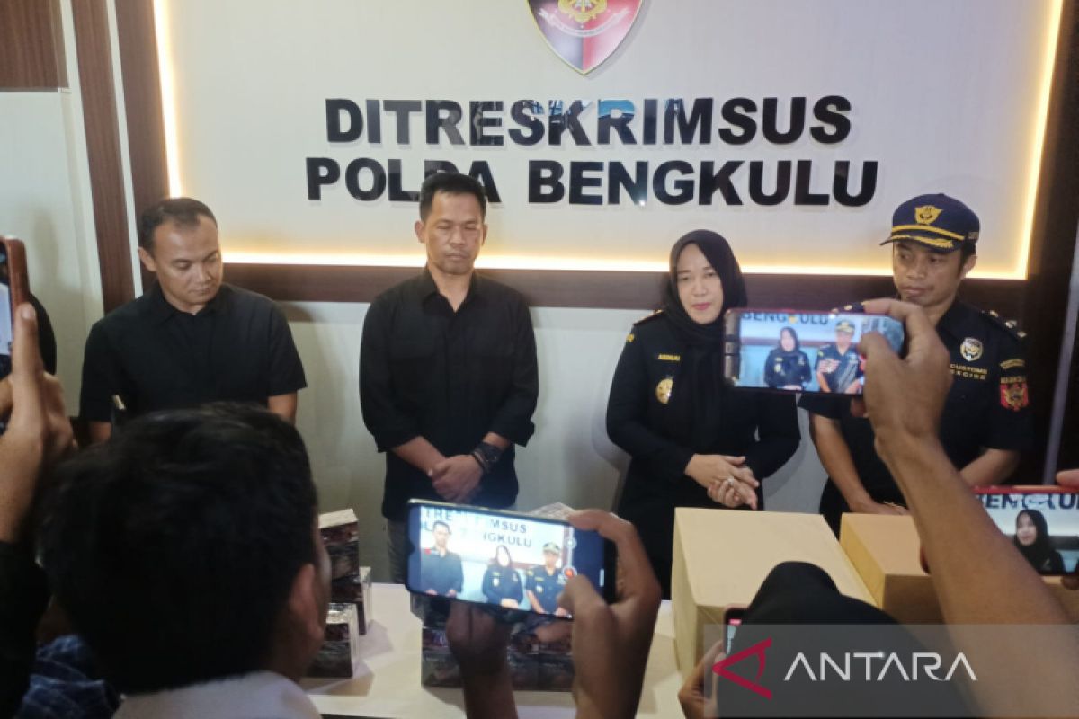 Polda Bengkulu sita 2,3 juta batang rokok ilegal