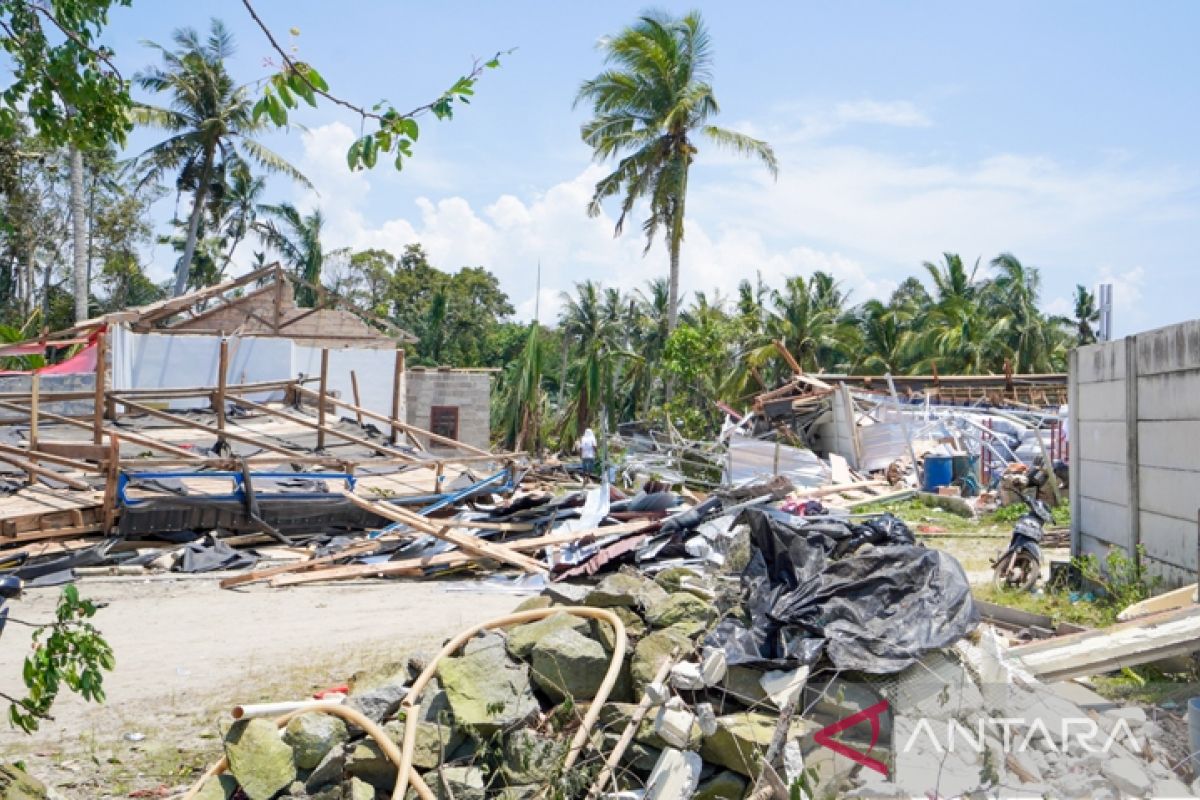 Bangka Tengah - PT Timah rehab 9.000 rumah tidak layak huni