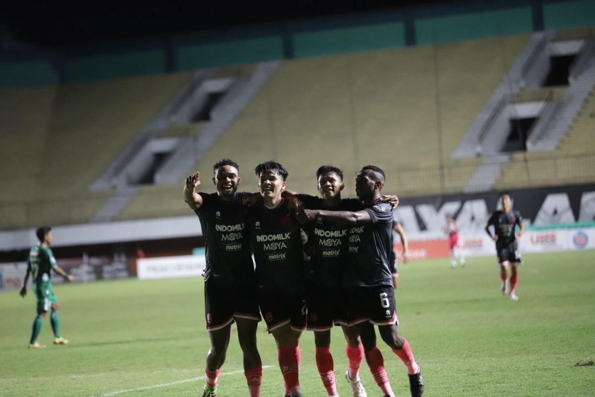 Osas Saha antar Persita bungkam PSS Sleman 2-1