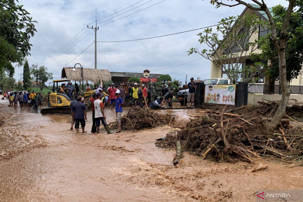 Kabupetan Malang status siaga darurat bencana hidrometeorologi