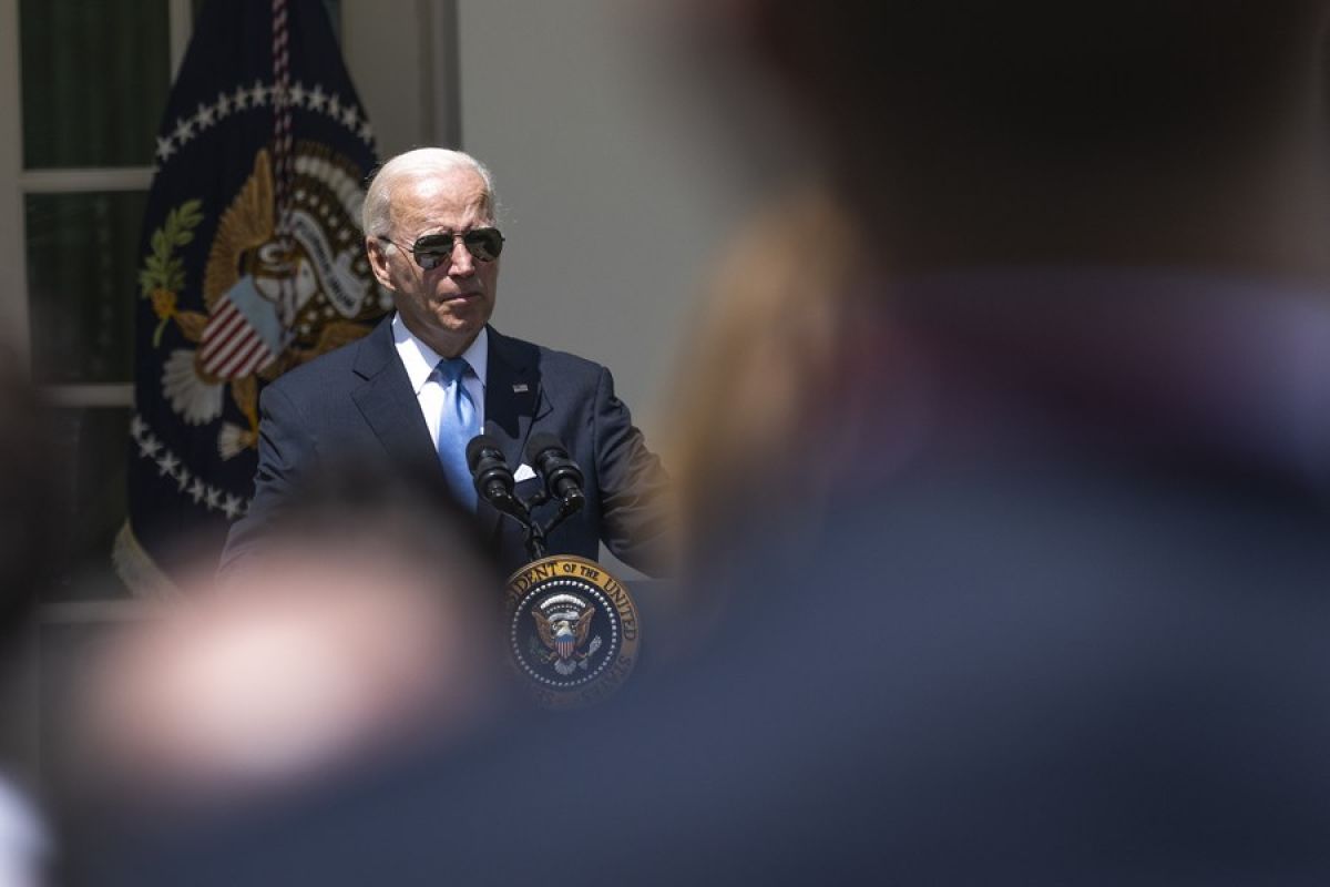 Biden sebut Ian berpotensi jadi badai paling mematikan di Florida