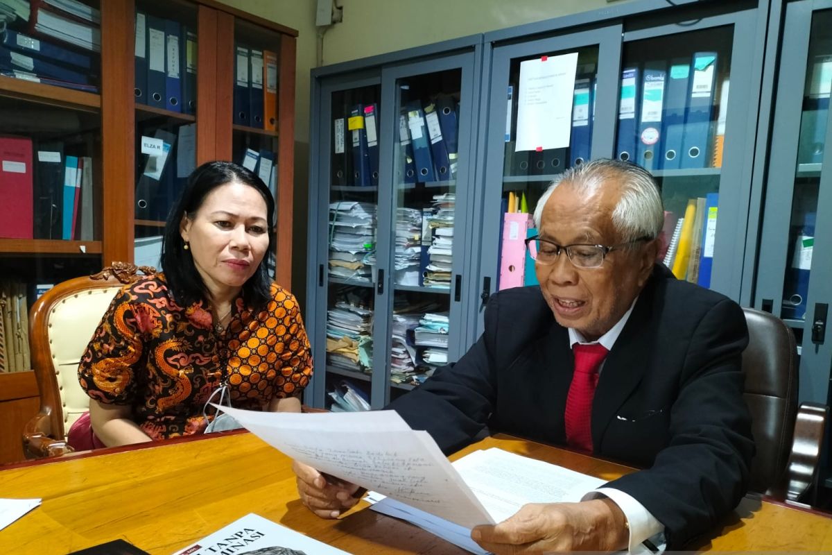Kaligis surati Mabes Polri kasus mafia tanah di Maluku Utara